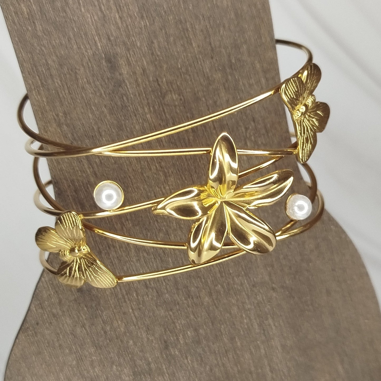 Blossom & Butterfly Armring