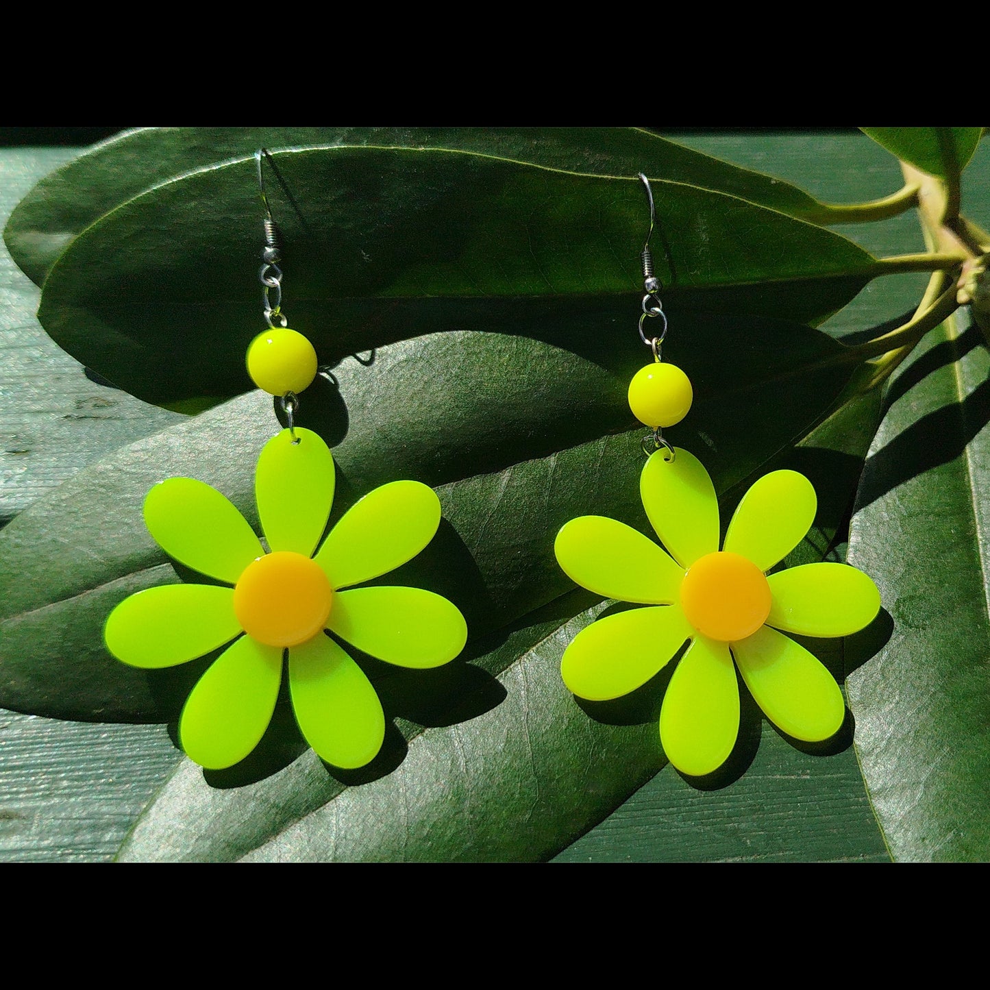 Farverige Flower Power Øreringe (flere farver)