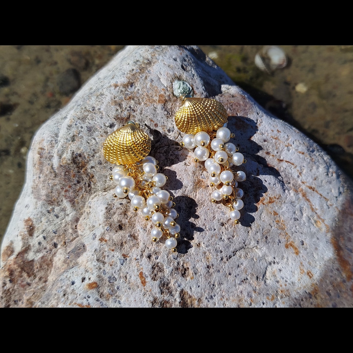"Ocean Pearl" Muslingeøreringe med Perleklaser