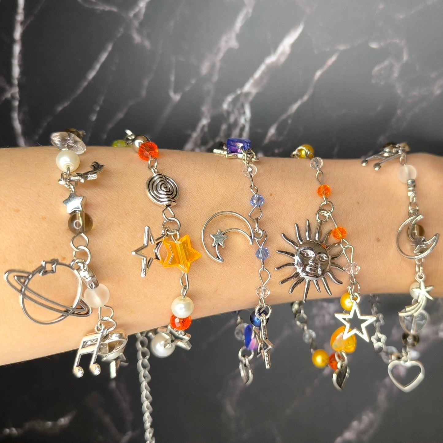 Kosmisk Charm Armbånd