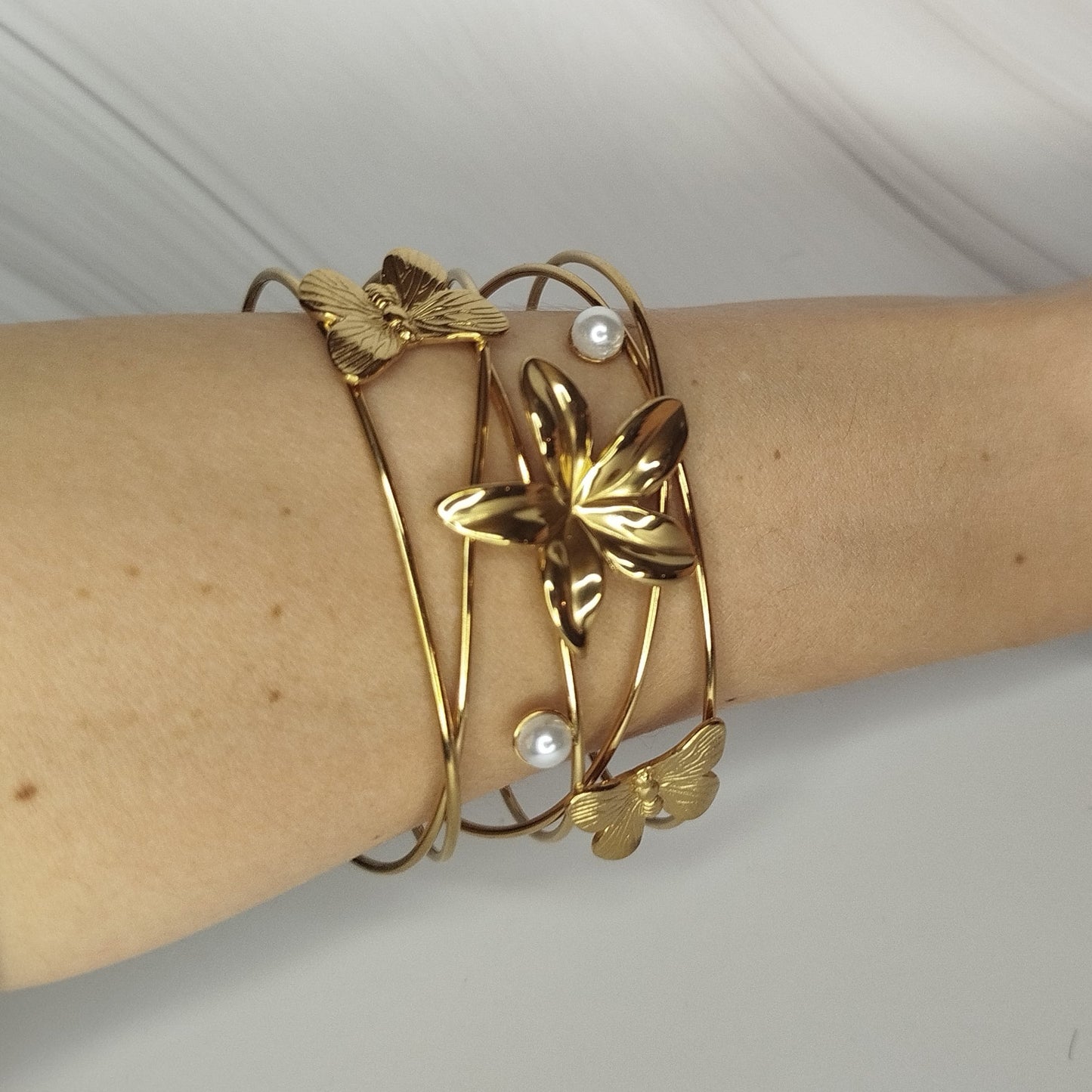 Blossom & Butterfly Armring