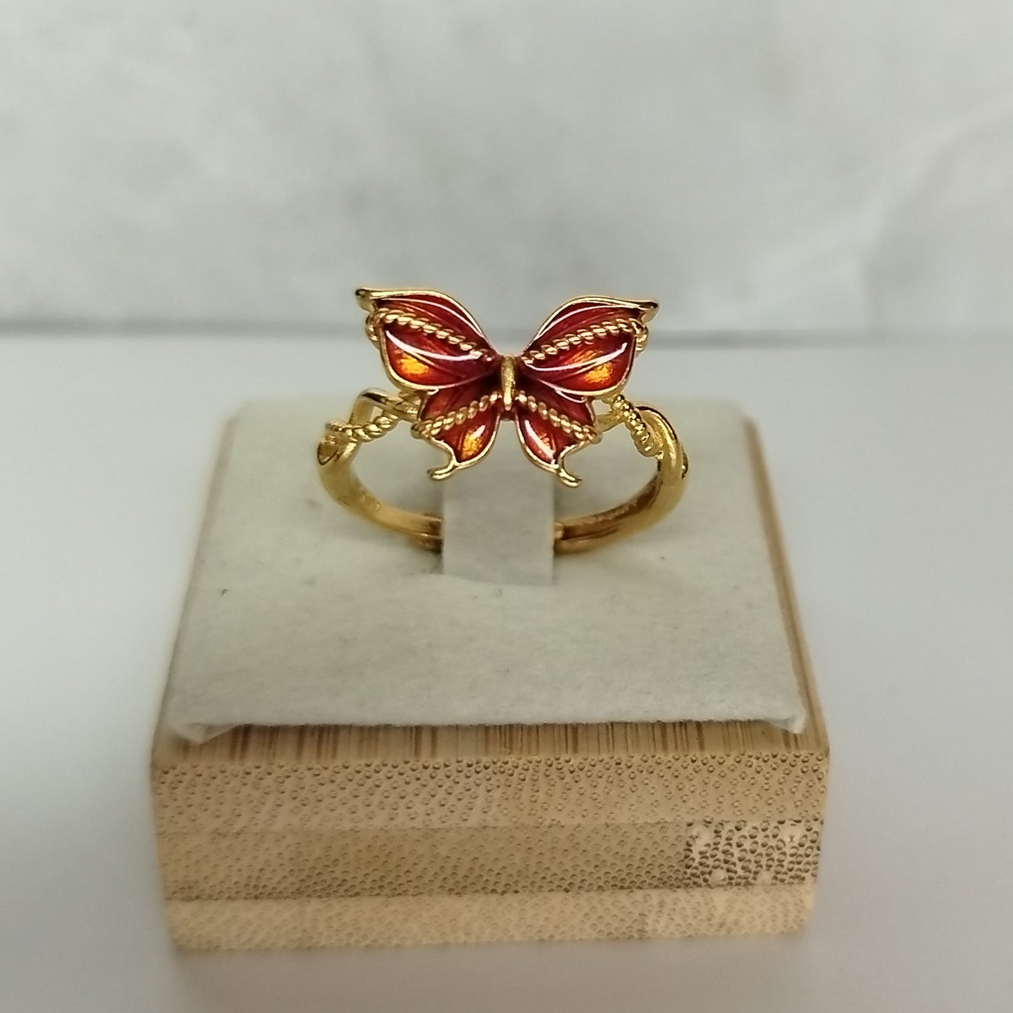 Mariposa Delicate Ring