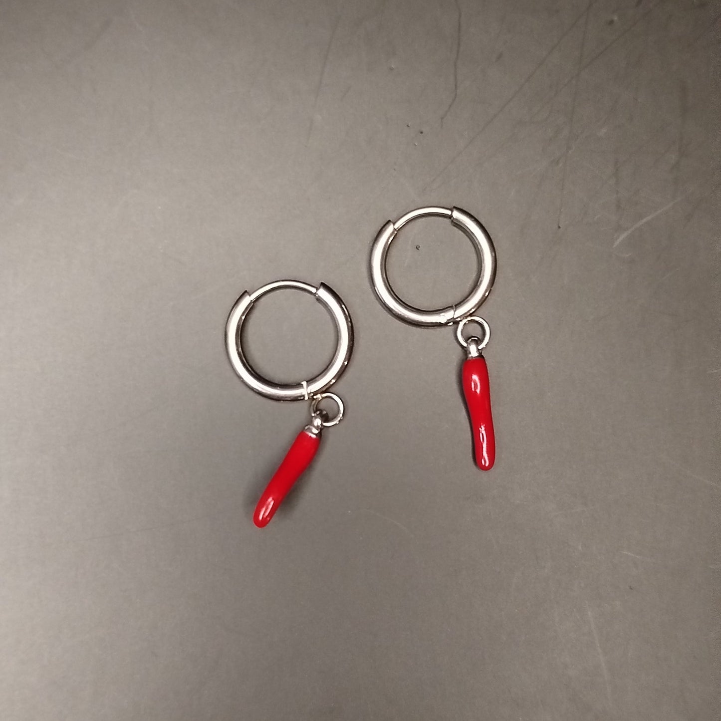 Minimalistiske Chili Øreringe